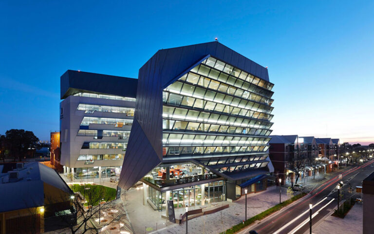 Các trường đại học ở Adelaide Úc_3