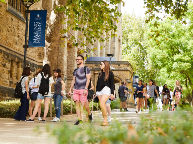 Đại học Adelaide_2