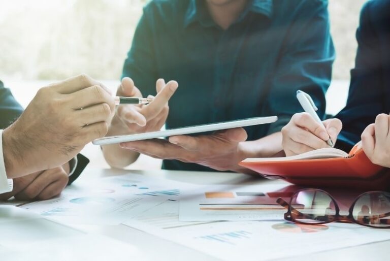 Cách xin học bổng du học: Những điều bạn nên biết 1