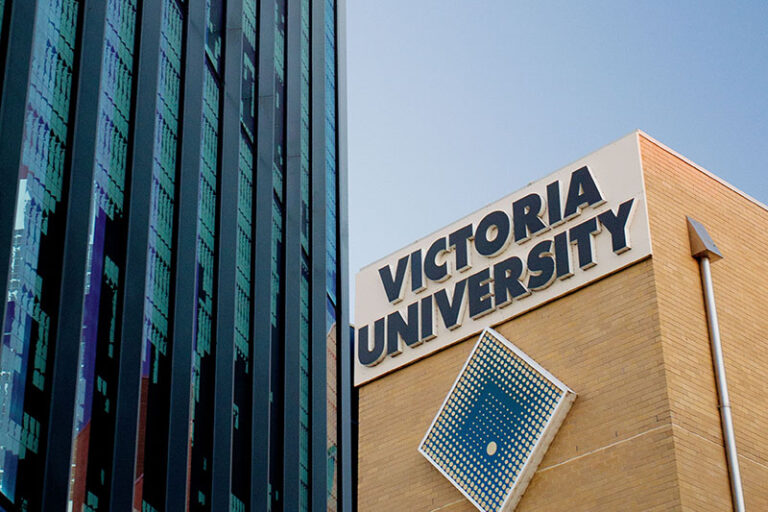 Học bổng đại học victoria 2024 2