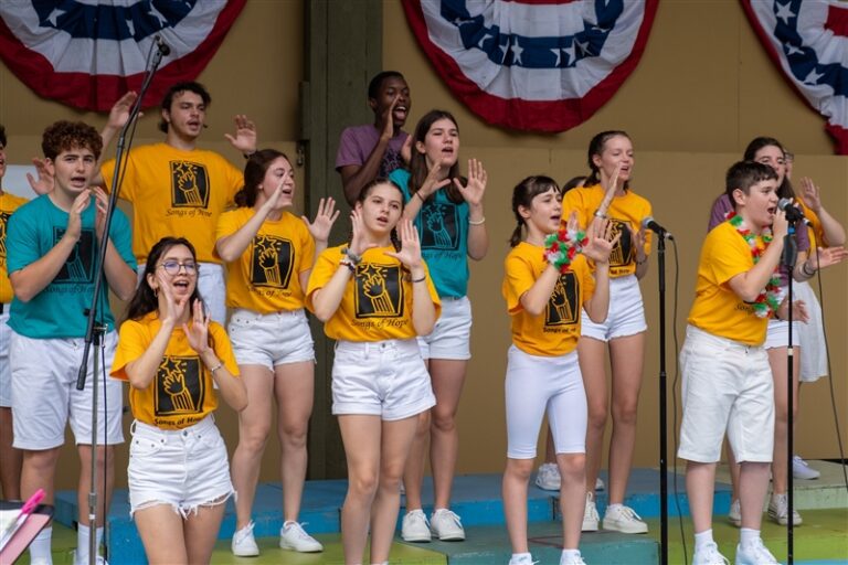 Trại hè Mỹ 2024 - Trải nghiệm mùa hè thú vị và bổ ích 2