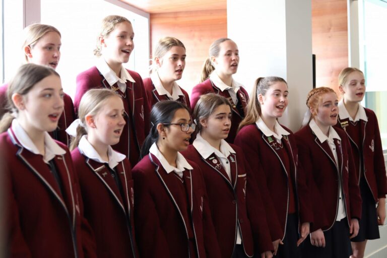 Trường St. Michael’s Collegiate 4