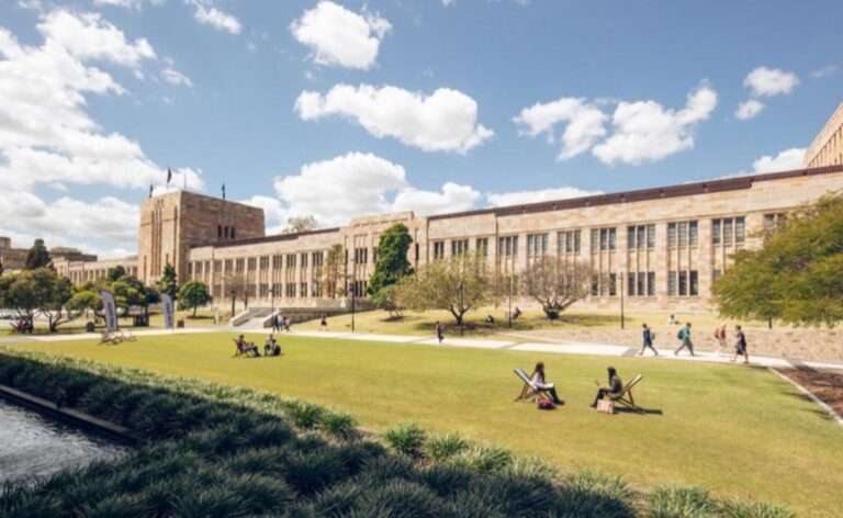 đại học Queensland Úc 3