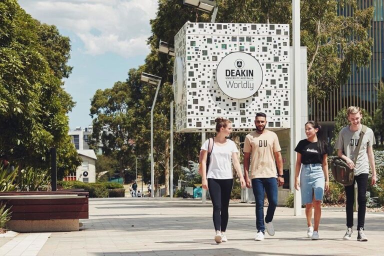 Học bổng đại học Deakin Úc mới nhất 2024 4
