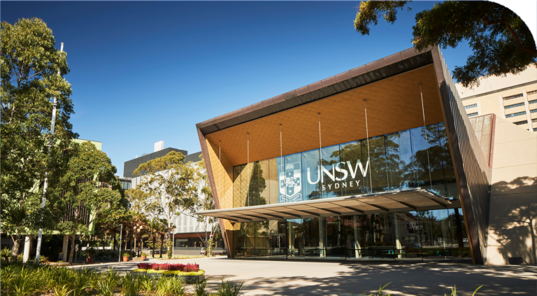 học phí các trường đại học ở Úc 3