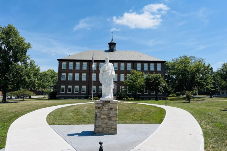 Saint Paul Lutheran High School 1