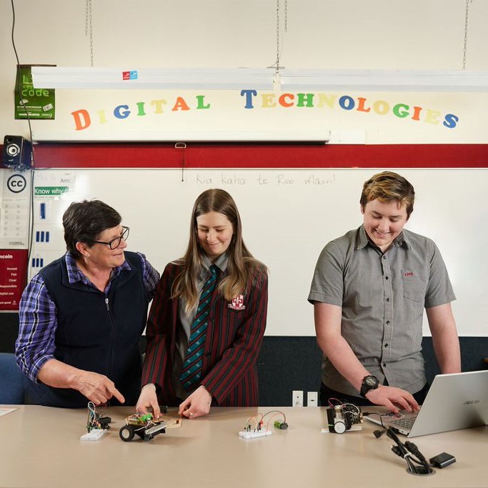 Lincoln High School 2