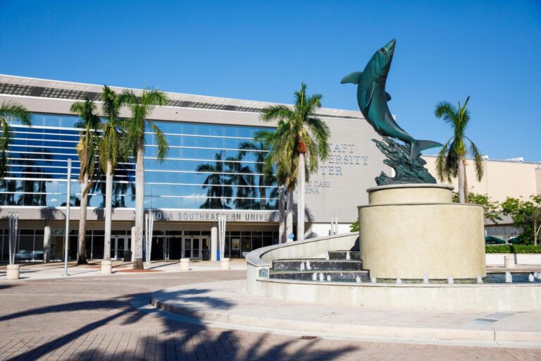 Các trường đại học nổi tiếng ở Mỹ_2