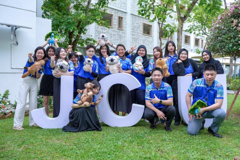 Học bổng tại James Cook University Singapore 5