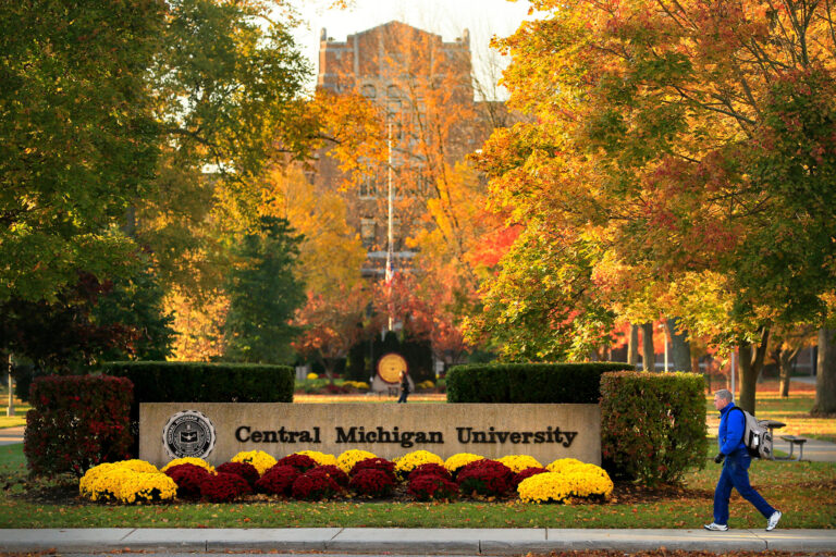 học bổng Đại học Central Michigan ảnh 3