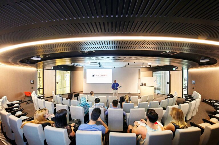 La Trobe ảnh 5