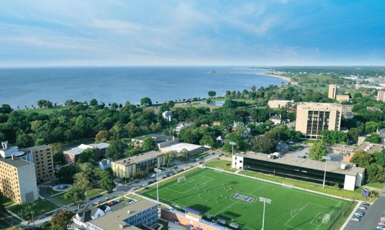 học bổng University of Bridgeport 4