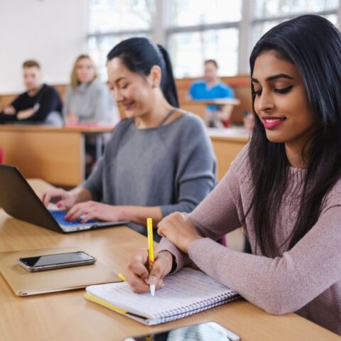 Lý Do Chọn Học Tại Đại Học Swinburne Úc 2